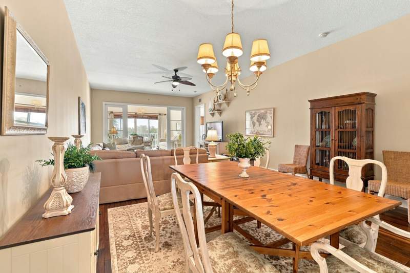 2 bedroom Condominium at 24 Harbour Isle Drive #204, Harbour Isle West, Fort Pierce — photo 5