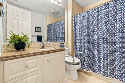 24 Harbour Isle Drive #204, Fort Pierce FL - photo 22 of 35