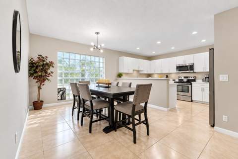 12230 Dartmoor Drive, Wellington FL - photo 11 of 18