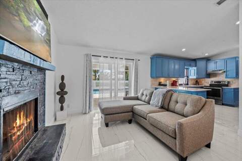 13950 Barberry Court, Wellington FL - photo 10 of 35