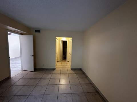 7400 NW 5th Place #105, Margate FL - photo 10 of 17