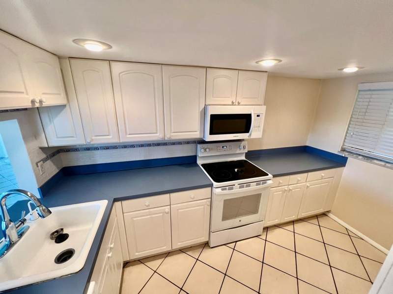3 bedroom Condominium at 9450 Poinciana Place #416, Poinciana 5 Of Pine Island Ridge, Davie — photo 2