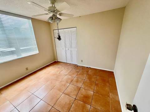 9450 Poinciana Place #416, Davie FL - photo 17 of 42
