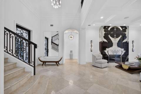 213 Via Palacio, Palm Beach Gardens FL - photo 7 of 115