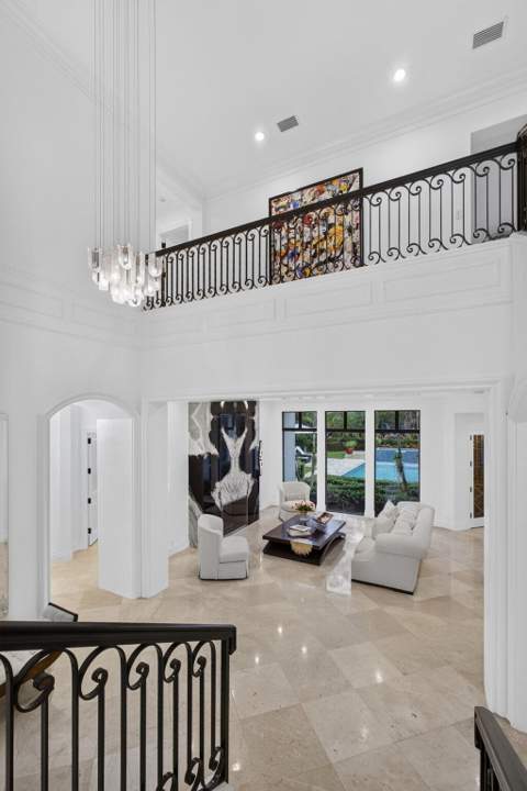 213 Via Palacio, Palm Beach Gardens FL - photo 12 of 115