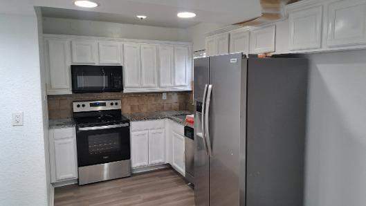 2 bedroom Townhouse at 608 SW 80th Terrace, North Lauderdale Village Sec 1, North Lauderdale — photo 2