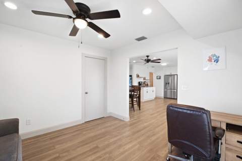 674 SW Old Briar Avenue, Port St. Lucie FL - photo 22 of 29
