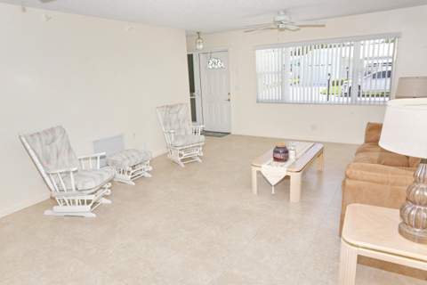 1015 SW 16th Street, Boynton Beach FL - photo 10 of 42