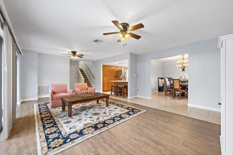 3 bedroom Townhouse at 148 Weybridge Circle #C, Weybridge Townhomes, Royal Palm Beach — photo 3