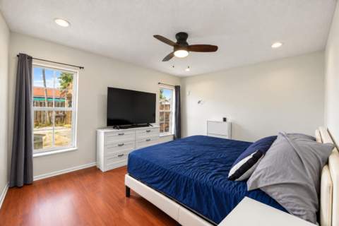 10975 NW 27th Place, Sunrise FL - photo 16 of 38