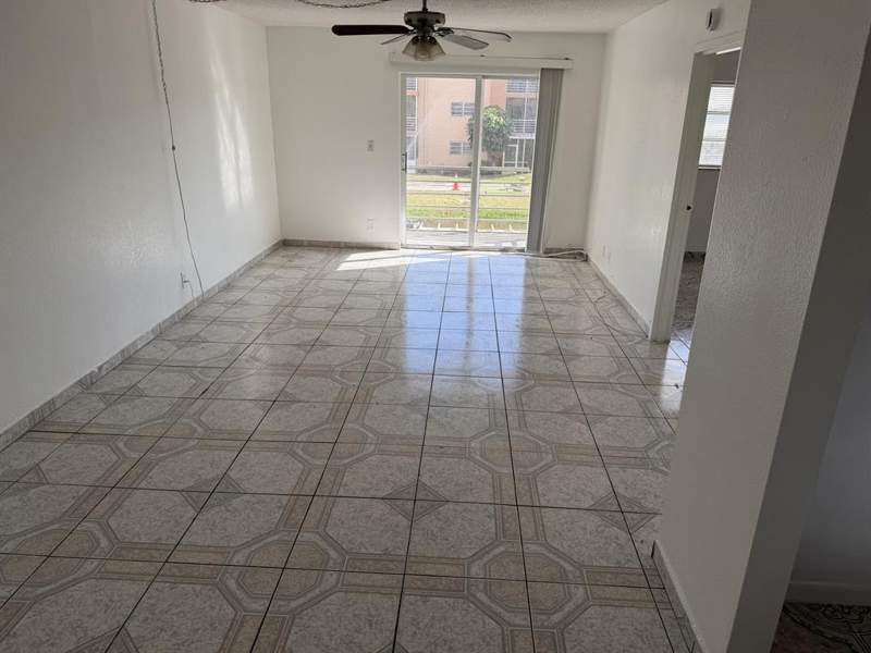 1 bedroom Condominium at 4101 NW 26th Street #260, Gardens At Lauderhill Condo, Lauderhill — photo 3