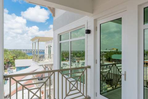 41 SW Seminole Street #410, Stuart FL - photo 12 of 54