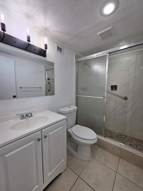 5860 NW 44th Street #502, Lauderhill FL - photo 11 of 35
