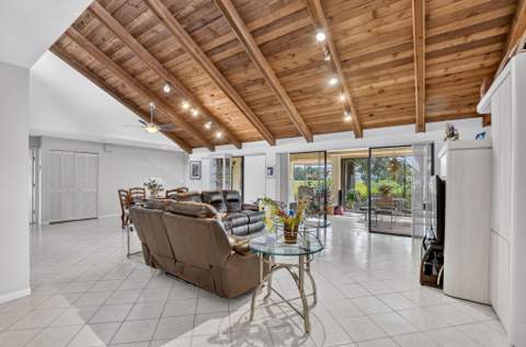 5680 NW 3rd Terrace, Boca Raton FL - photo 8 of 64
