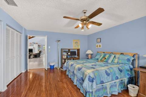 5680 NW 3rd Terrace, Boca Raton FL - photo 21 of 64