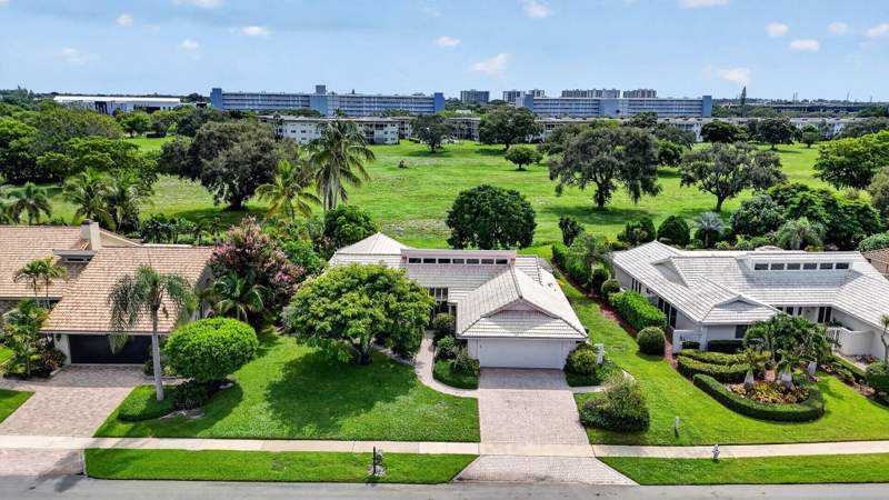 2 bedroom Single Family Residence at 5680 NW 3rd Terrace, Boca Teeca Sec 5, Boca Raton — photo 3