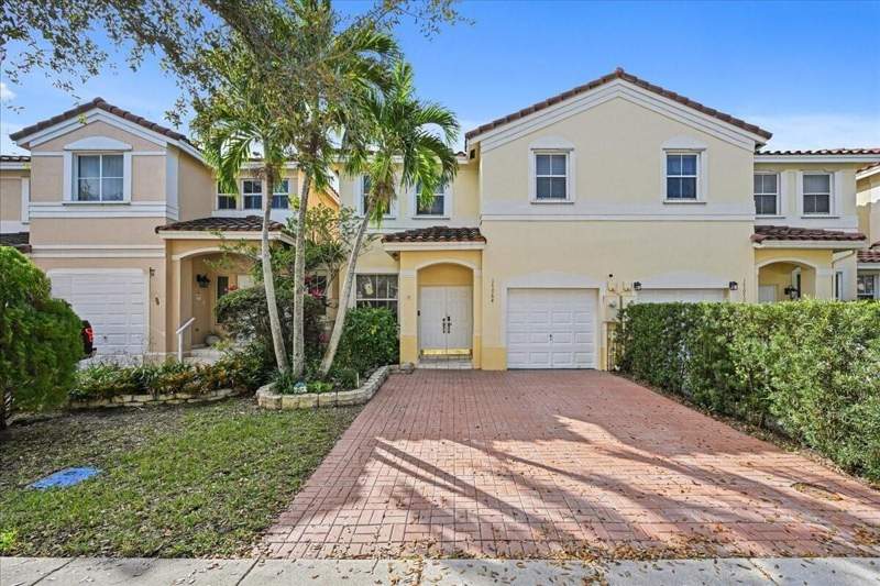 3 bedroom Townhouse at 17064 SW 33rd Court, Parcel A Nautica Plat, Miramar — photo 2