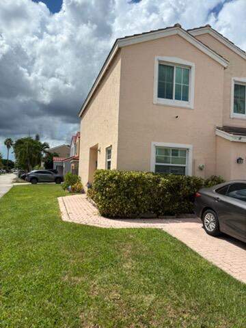 3 bedroom Single Family Residence at 3305 Apache Lane, Coral Bay Replat Section One, Margate — photo 3