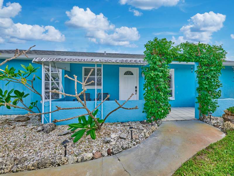 2 bedroom Single Family Residence at 1341 SE Mohave Street, South Port St Lucie Unit 16, Port St. Lucie — photo 5