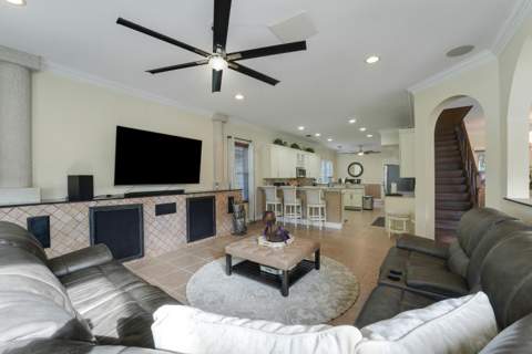8608 Palisades Lake Drive, West Palm Beach FL - photo 12 of 35