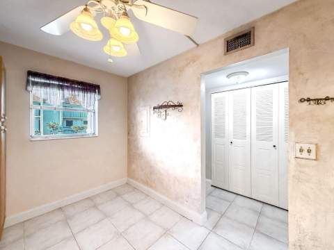 2935 SW 22nd Avenue #1040, Delray Beach FL - photo 13 of 54