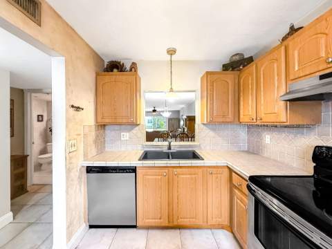 2935 SW 22nd Avenue #1040, Delray Beach FL - photo 14 of 54