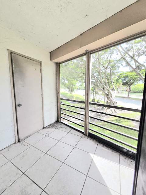 6655 W Broward Boulevard #203, Plantation FL - photo 8 of 37