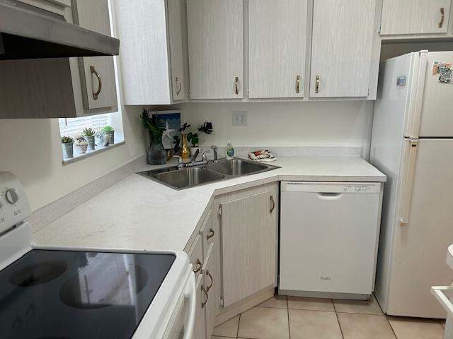 1 bedroom Condominium at 1903 SW Palm City Road #H, King Mountain Condo (Aka Monterey Yacht & Country, Stuart — photo 5