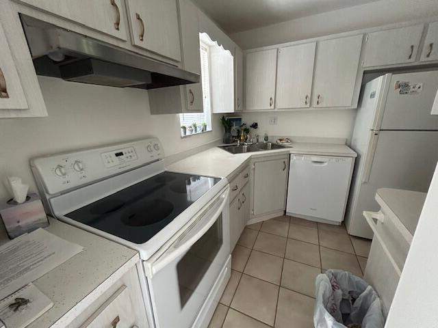 1 bedroom Condominium at 1903 SW Palm City Road #H, King Mountain Condo (Aka Monterey Yacht & Country, Stuart — photo 3