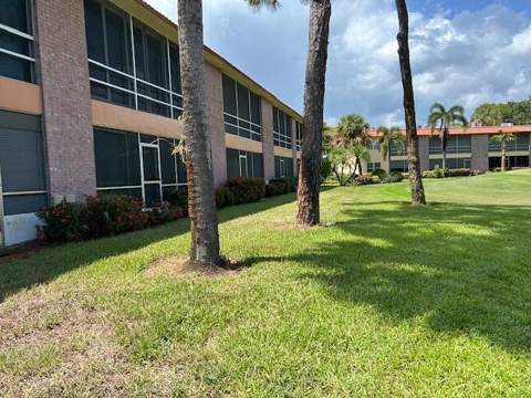 1903 SW Palm City Road #H, Stuart FL - photo 23 of 31