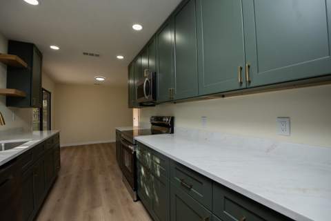 661 SW Cynthia Street, Port St. Lucie FL - photo 11 of 31