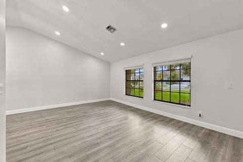 9255 NW 18th Street, Plantation FL - photo 10 of 49