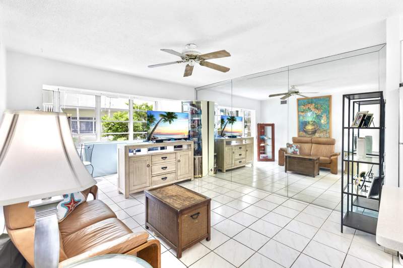 1 bedroom Condominium at 1000 SE 4th Street #206, Riverview Garden Apartments, Fort Lauderdale — photo 5
