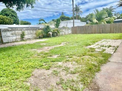1513 NE 27th Court, Pompano Beach FL - photo 16 of 32