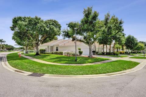 106 Hamilton Terrace, Royal Palm Beach FL - photo 6 of 37