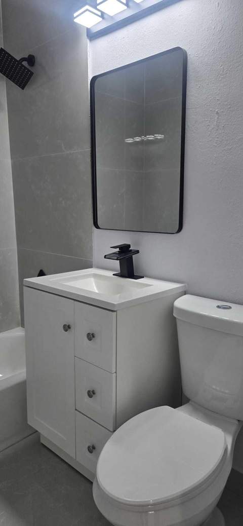 1101 NW 23rd Terrace, Fort Lauderdale FL - photo 17 of 30
