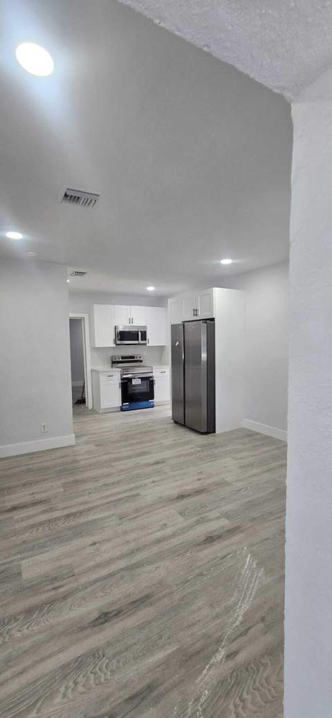 1101 NW 23rd Terrace, Fort Lauderdale FL - photo 22 of 30