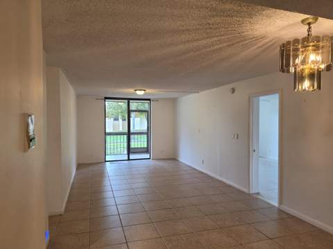 733 SE 1st Way #102, Deerfield Beach FL - photo 7 of 26