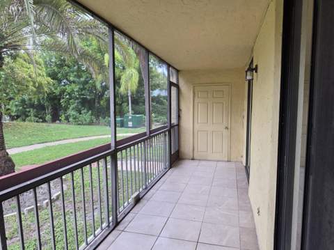 733 SE 1st Way #102, Deerfield Beach FL - photo 22 of 26