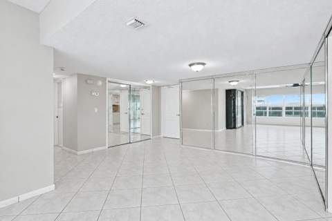 3750 Galt Ocean Drive #Unit 1710, Fort Lauderdale FL - photo 9 of 42