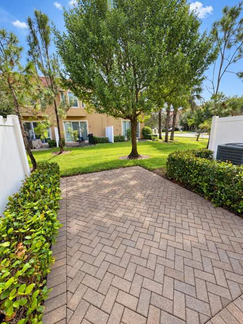 5984 Monterra Club Drive, Lake Worth FL - photo 22 of 25