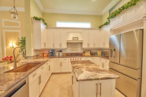 3405 Lago De Talavera, Lake Worth FL - photo 11 of 31