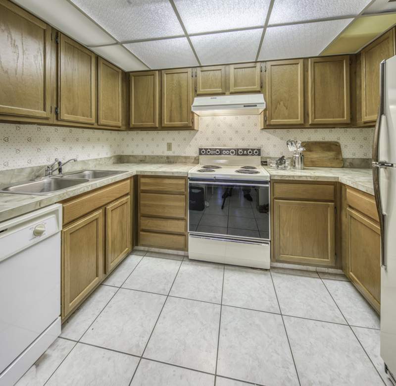 2 bedroom Condominium at 815 Andrew Redding Road #302, Redding Manor Condo, Lantana — photo 5