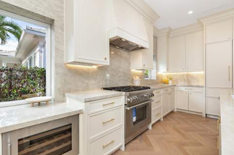 110 Greenwood Drive, West Palm Beach FL - photo 15 of 53