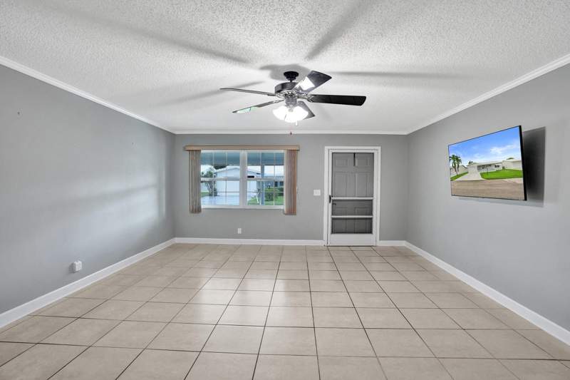 2 bedroom Single Family Residence at 1013 SW 15th Street, Palm Beach Leisureville Sec 9, Boynton Beach — photo 4