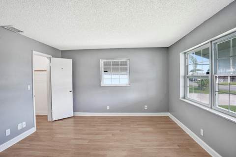 1013 SW 15th Street, Boynton Beach FL - photo 19 of 49