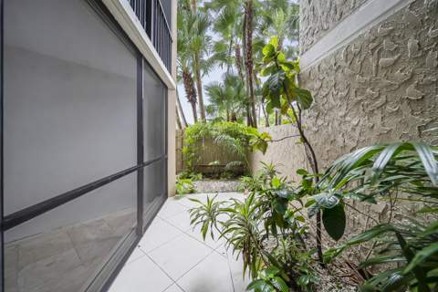 16300 Golf Club Road #114, Weston FL - photo 20 of 25