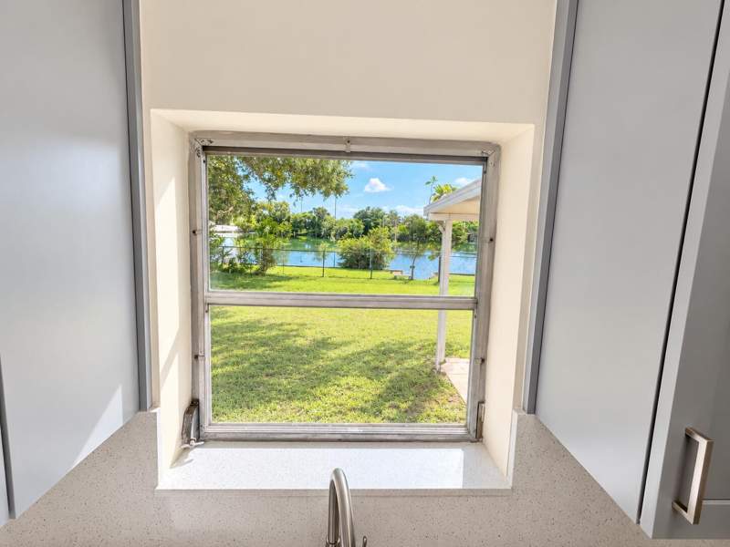 3 bedroom Single Family Residence at 531 SW 11th Avenue, Lakeside Estates, Hallandale Beach — photo 5