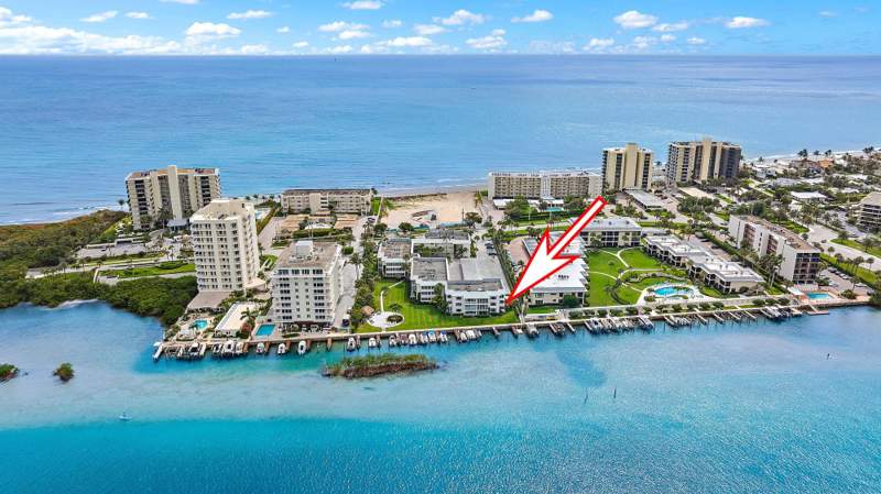2 bedroom Condominium at 325 S Beach Road #210, Island House Southwest Condo, Tequesta — photo 4