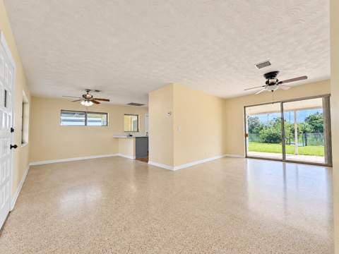 531 SW 11th Avenue, Hallandale Beach FL - photo 6 of 51